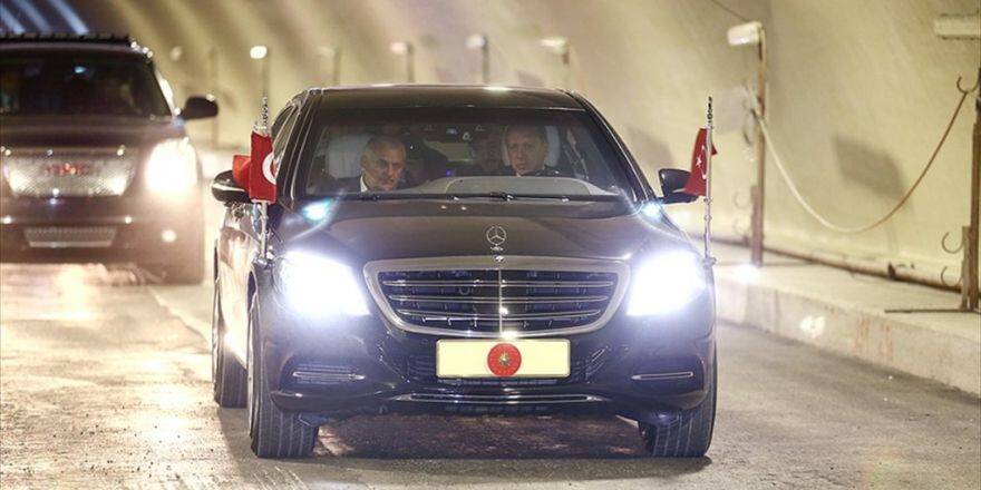 Cumhurbaşkanı Erdoğan Avrasya Tüneli'nden Geçti