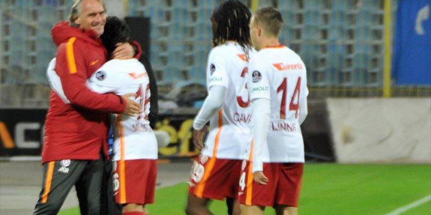 Galatasaray Teknik Direktörü Riekerink: Mustafa Kapı Gayet İyi Bir İş Çıkardı