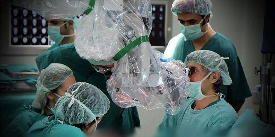 Mide Küçültme Ameliyatında 'Kaçak' Uyarısı