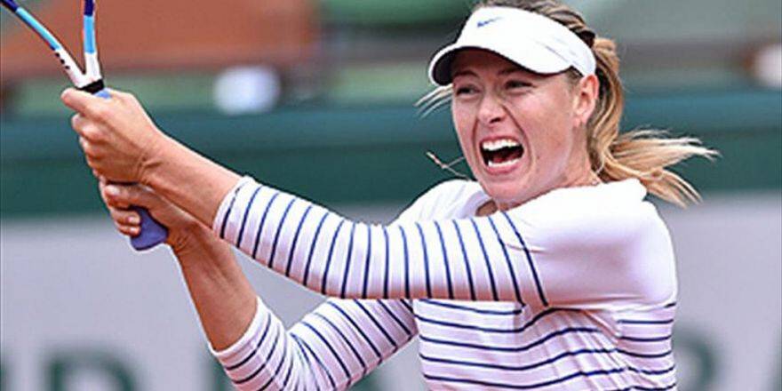 Sharapova Korta Çıktı