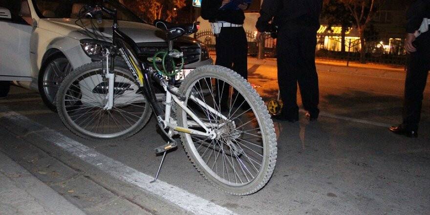 Otomobilin çarptığı bisikletli çocuk öldü