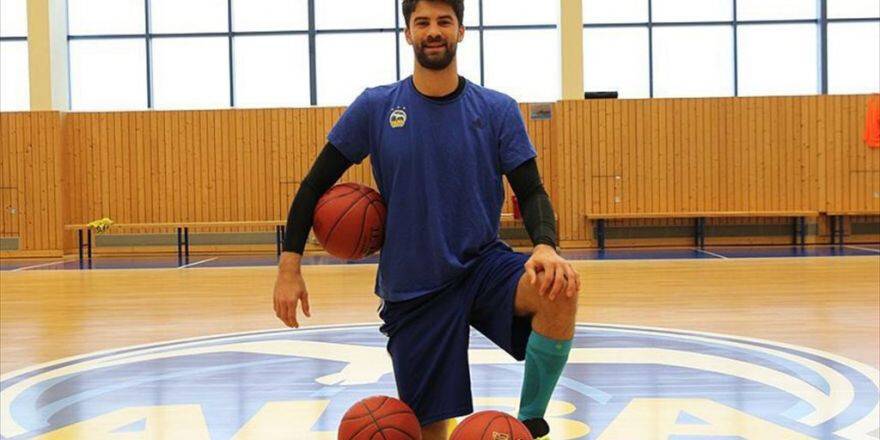 'Hedefim Alba Berlin'de Başarılı Ve Kalıcı Olmak'
