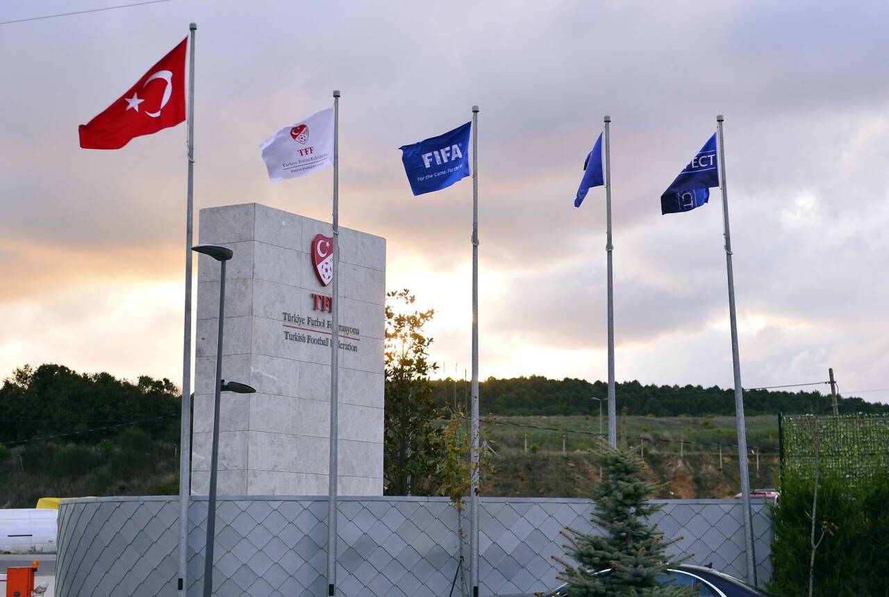 SÜPER LİG YAYIN İHALESİYLE 6 FİRMA İLGİLENİYOR