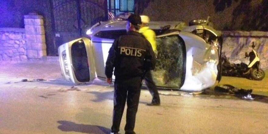 otomobil yayalara çarptı: 1 ölü, 5 yaralı