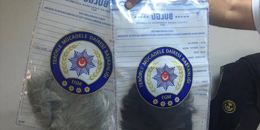 Firari Amiral Peruk Takarak Gizlenmiş