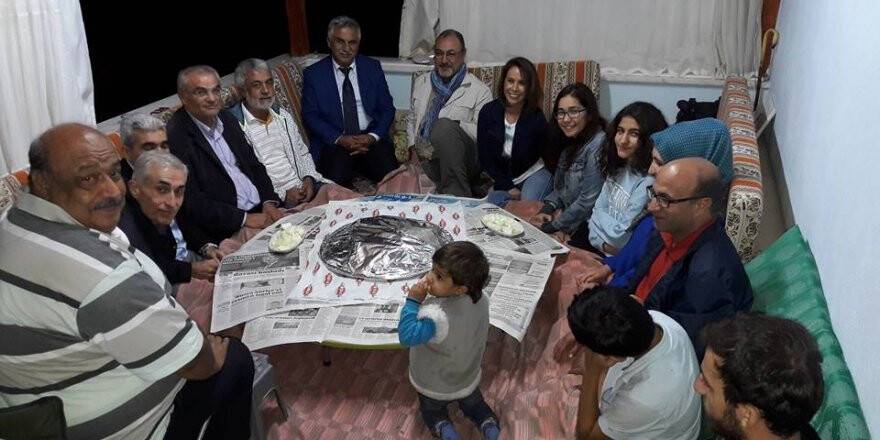 Konya Barosu korosu kuzu çevirmeli gala gecesinde.