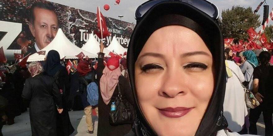 Nur Erdem Hanım Kılıçarslan meydanında
