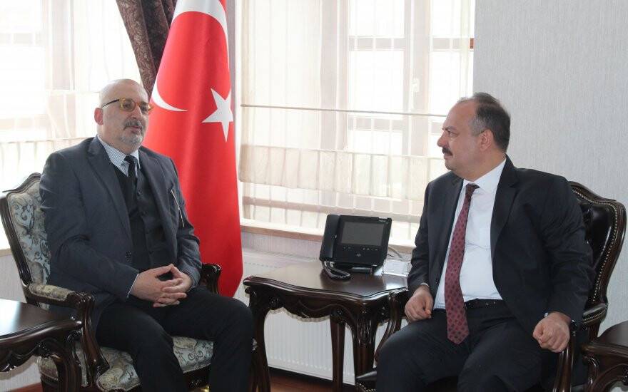 Uluslararası Tiyatro Festivali başladı