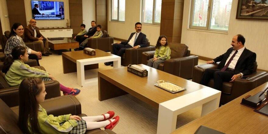 “Çocuklarımız için farklı projeler üretiyoruz”