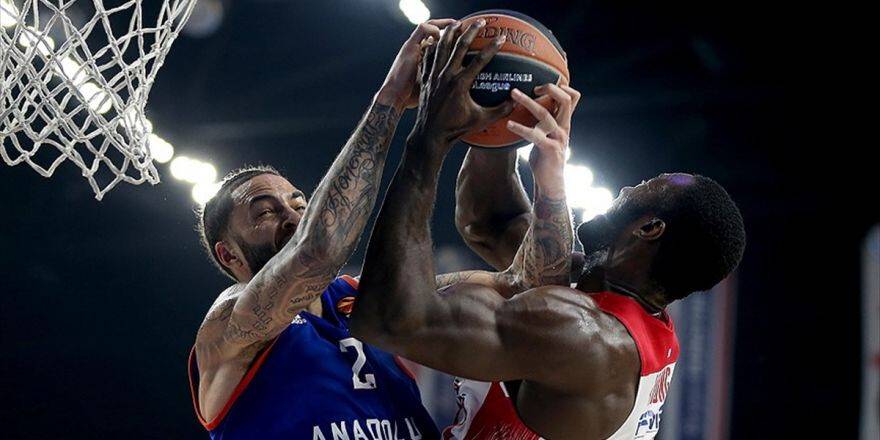 Anadolu Efes Dörtlü Final İçin Sahaya Çıkıyor