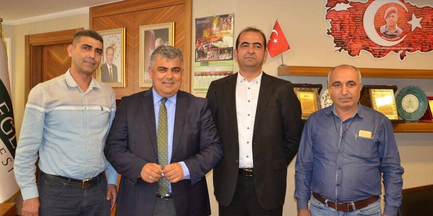 Başkan Özgüven Adana Ereğlililer Derneği'ni makamında ağırladı