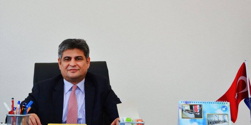 Abdil Erdal'dan 1 Mayıs kutlaması