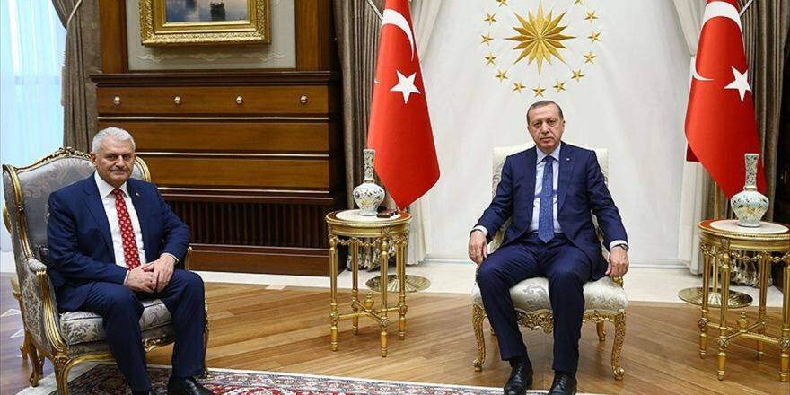 Cumhurbaşkanı Erdoğan, Başbakan Yıldırım'ı Kabul Etti