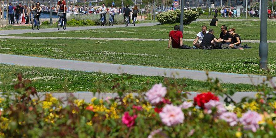 Bayramda Havalar Isınıyor