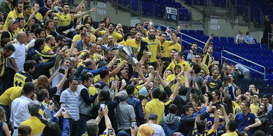 Fenerbahçe'den Basketbolda Kombine Rekoru
