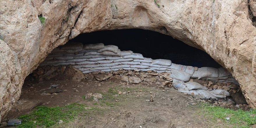 Terör Örgütü Pkk'ya Ait 25 Ton Malzeme Ele Geçirildi