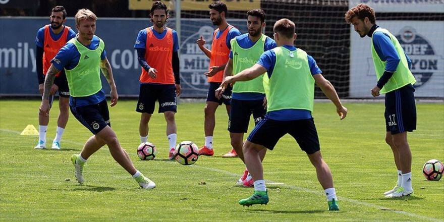 Fenerbahçe'nin Golcüden Yana Yüzü Gülmüyor