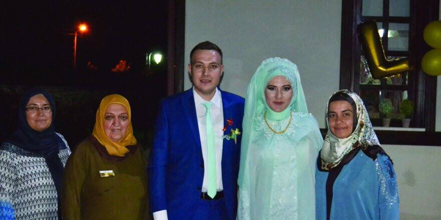 MERYEM ALTINTAŞ VE AİLESİNİN NİŞAN MUTLULUĞU