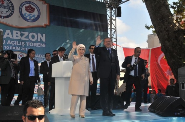 Cumhurbaşkanı'na Trabzon'da sevgi seli 25