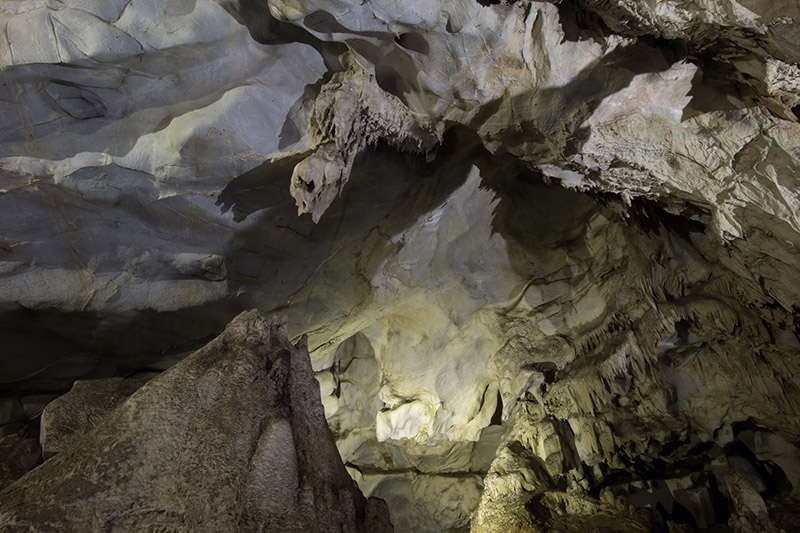 İçinden yeraltı nehri akan mağara "Dupnisa" 8