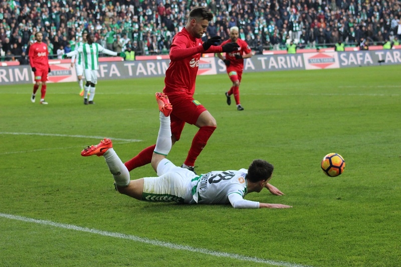 A.Konyaspor-Antalyaspor maçının özel kareleri 26