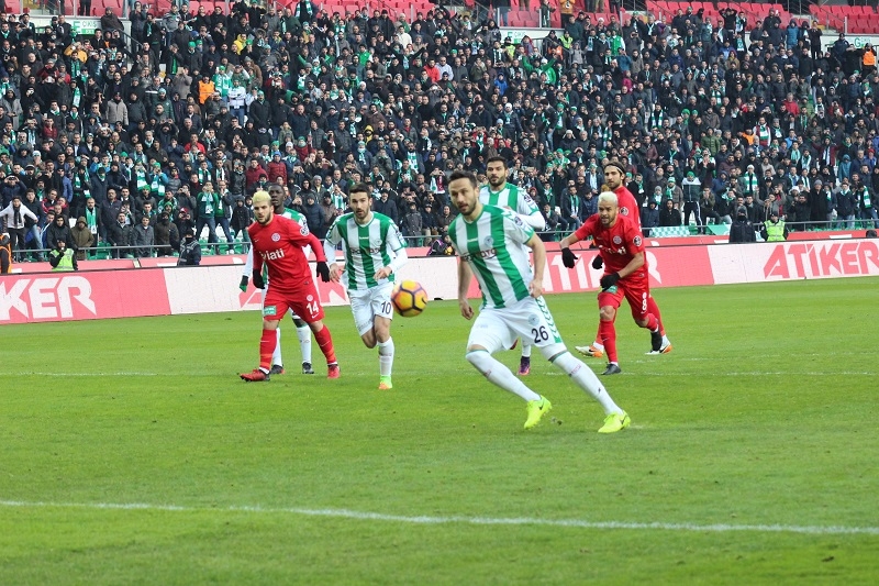 A.Konyaspor-Antalyaspor maçının özel kareleri 34