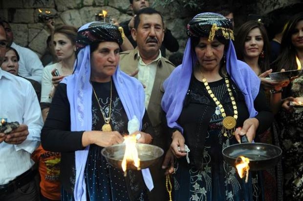 Yezidiler 'Kırmızı Çarşamba'yı kutladılar 30