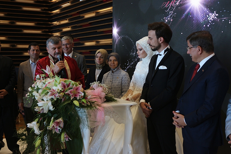 Konya Büyükşehir Belediye Başkanı Tahir Akyürek oğlunu evlendirdi 23