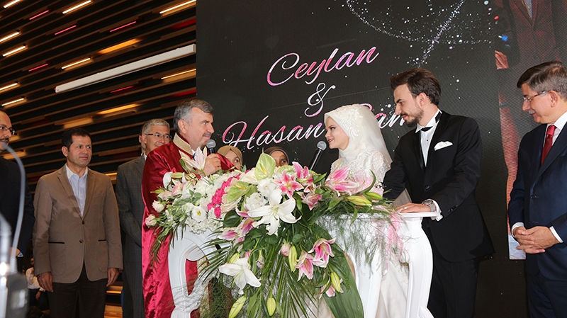Konya Büyükşehir Belediye Başkanı Tahir Akyürek oğlunu evlendirdi 26