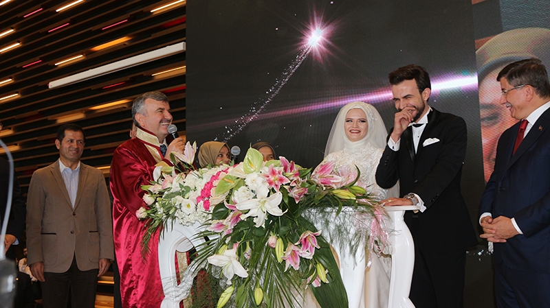 Konya Büyükşehir Belediye Başkanı Tahir Akyürek oğlunu evlendirdi 27