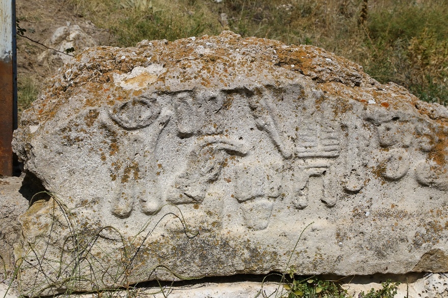 Hitit Kralı 3 bin 250 yıl önce icraatlarını taşlara yazdırmış 3