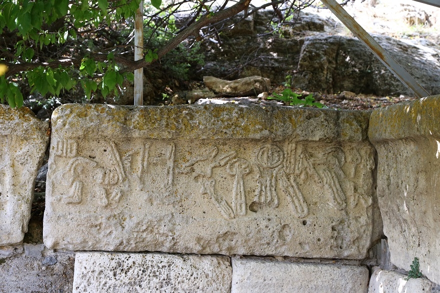 Hitit Kralı 3 bin 250 yıl önce icraatlarını taşlara yazdırmış 5