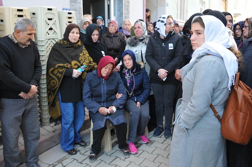 Konyalı Şehit Uzman Çavuş Aykut Kazar gözyaşlarıyla toprağa verildi 12