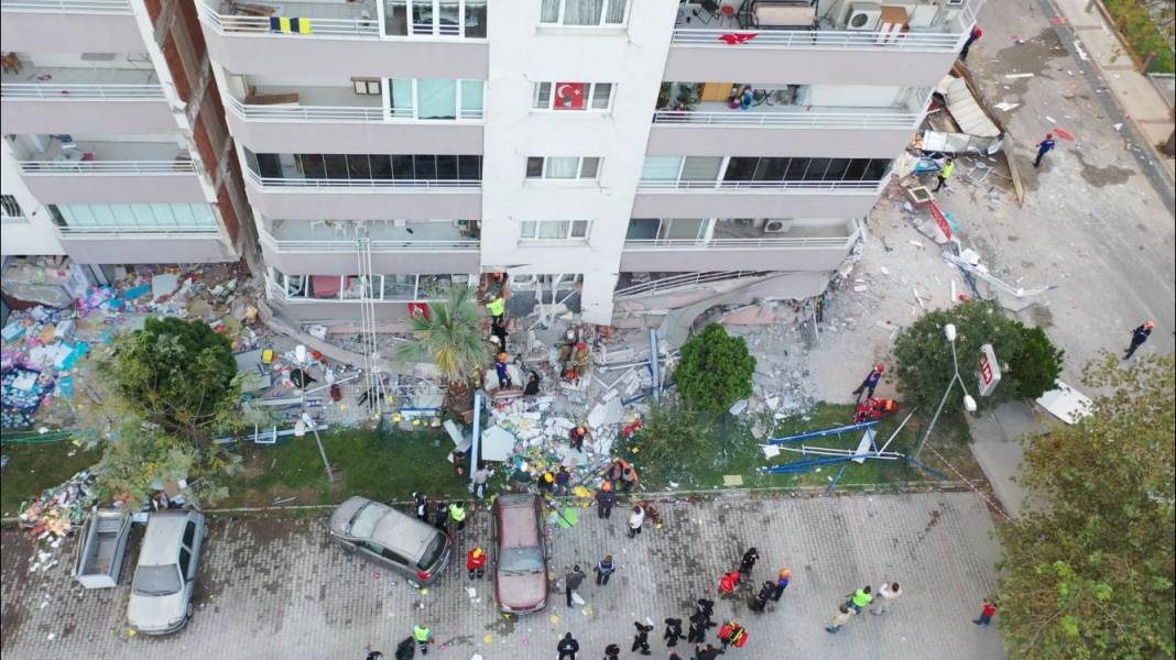 İzmir'de deprem 128