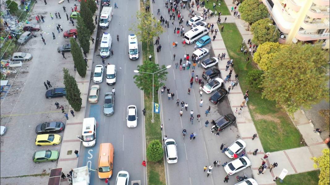 İzmir'de deprem 131