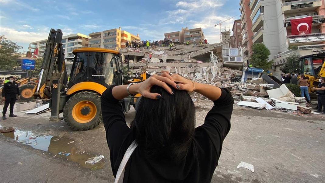 İzmir'de deprem 135
