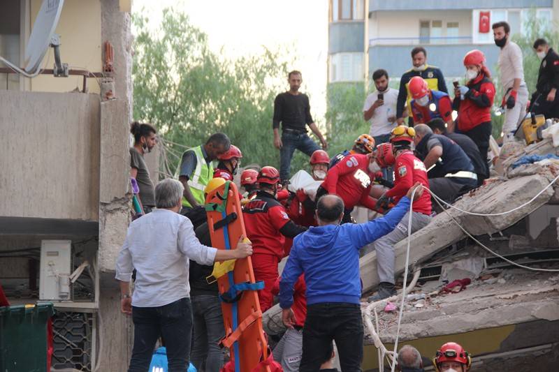 İzmir'de deprem 39