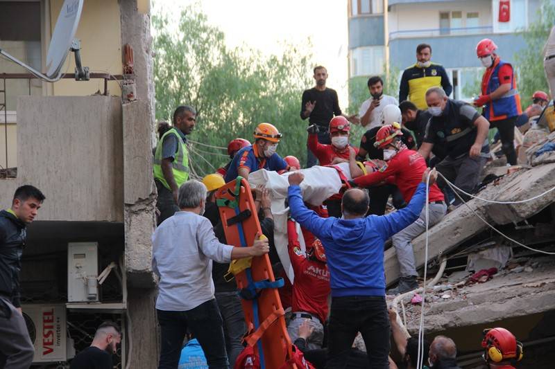 İzmir'de deprem 45