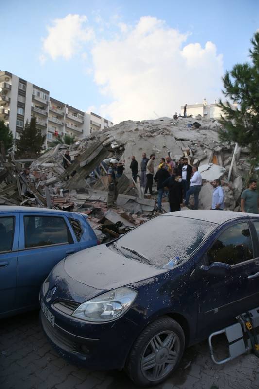 İzmir'de deprem 65