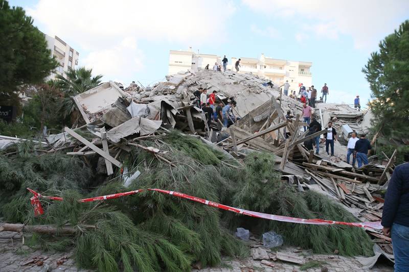 İzmir'de deprem 68