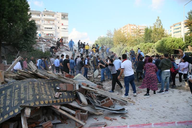İzmir'de deprem 7