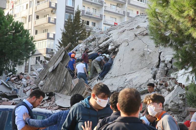 İzmir'de deprem 71