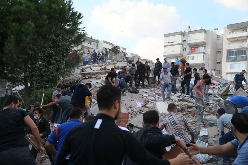 İzmir'de deprem 99
