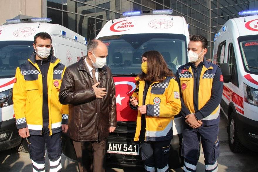 Konya İl Sağlık Müdürlüğüne 14 yeni ambulans tahsis edildi 2