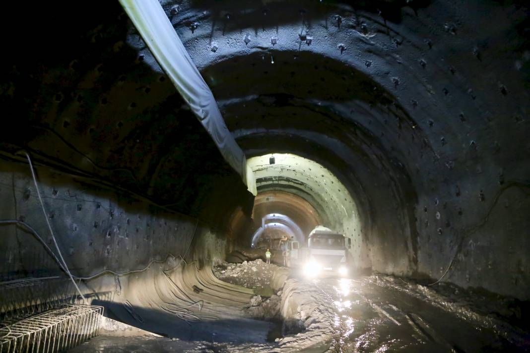 Antalya-Konya arasındaki Demirkapı Tüneli'nin 2022 sonunda hizmete girmesi hedefleniyor 6