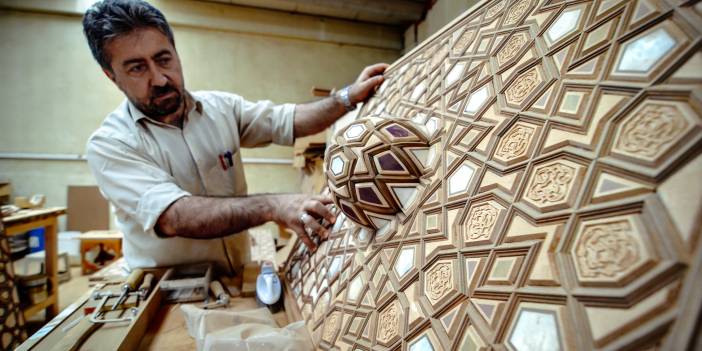 Konyalı kündekari ustası, ecdat sanatıyla 3 kıtada camileri süslüyor