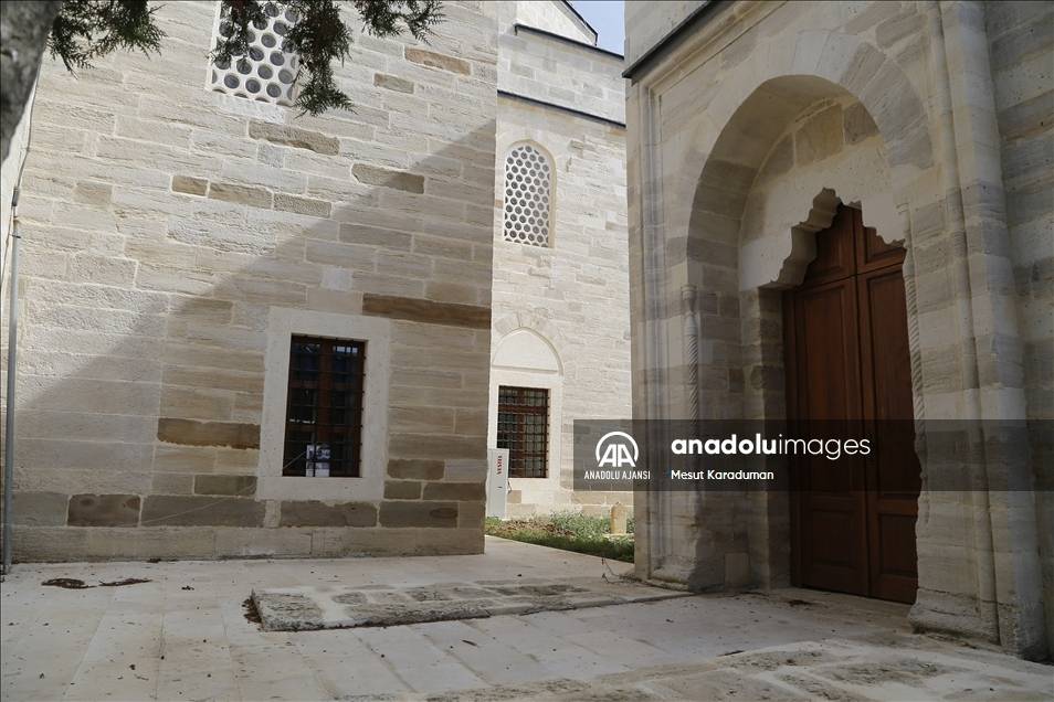 Tekirdağ'da restore edilen 523 yıllık cami ibadete açılacak 2