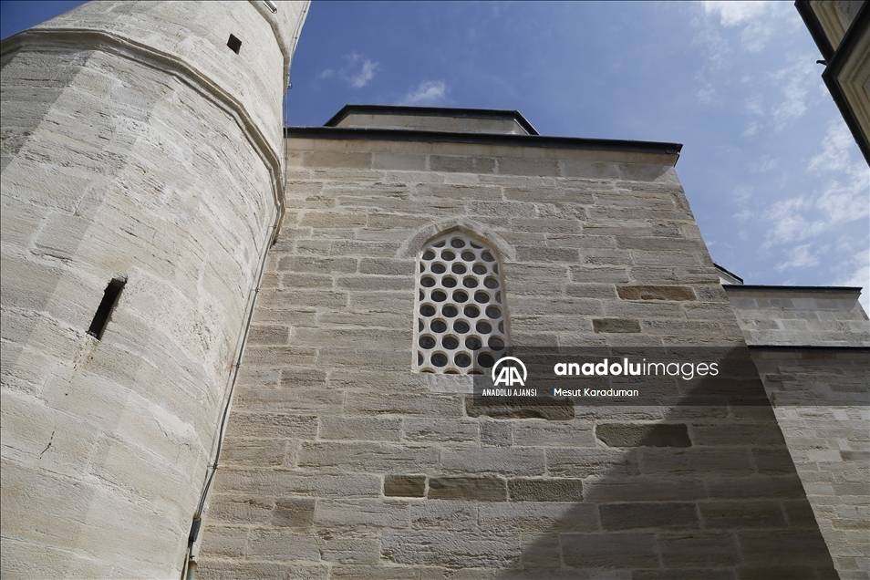 Tekirdağ'da restore edilen 523 yıllık cami ibadete açılacak 3