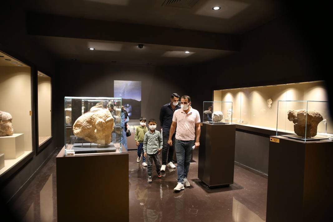Karahantepe'deki buluntular, Şanlıurfa Arkeoloji Müzesi'ne ilgiyi artırdı 8