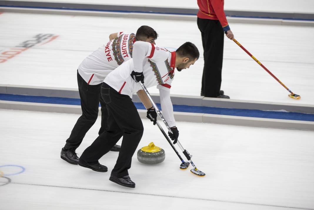 Curling: 2022 Kış Olimpiyat Oyunları ön eleme müsabakaları 1